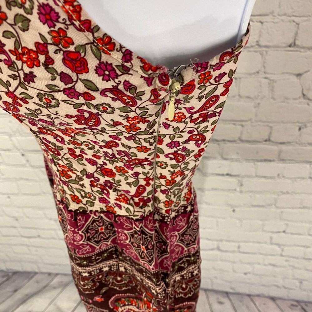 Hollister Paisley Pink Sleeveless Romper Side Zip - Picture 4 of 8
